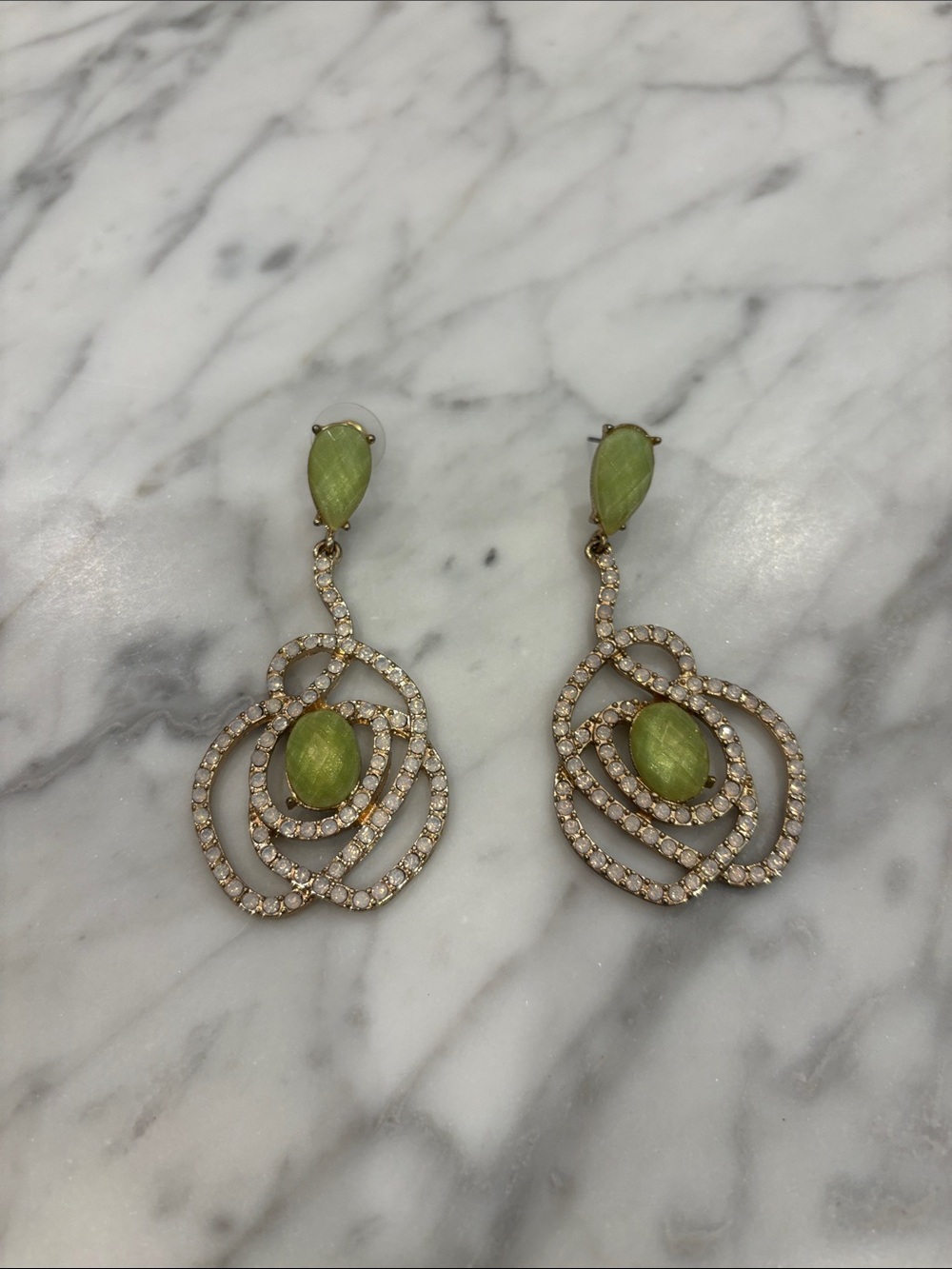 Rhinestone with green stones earrings